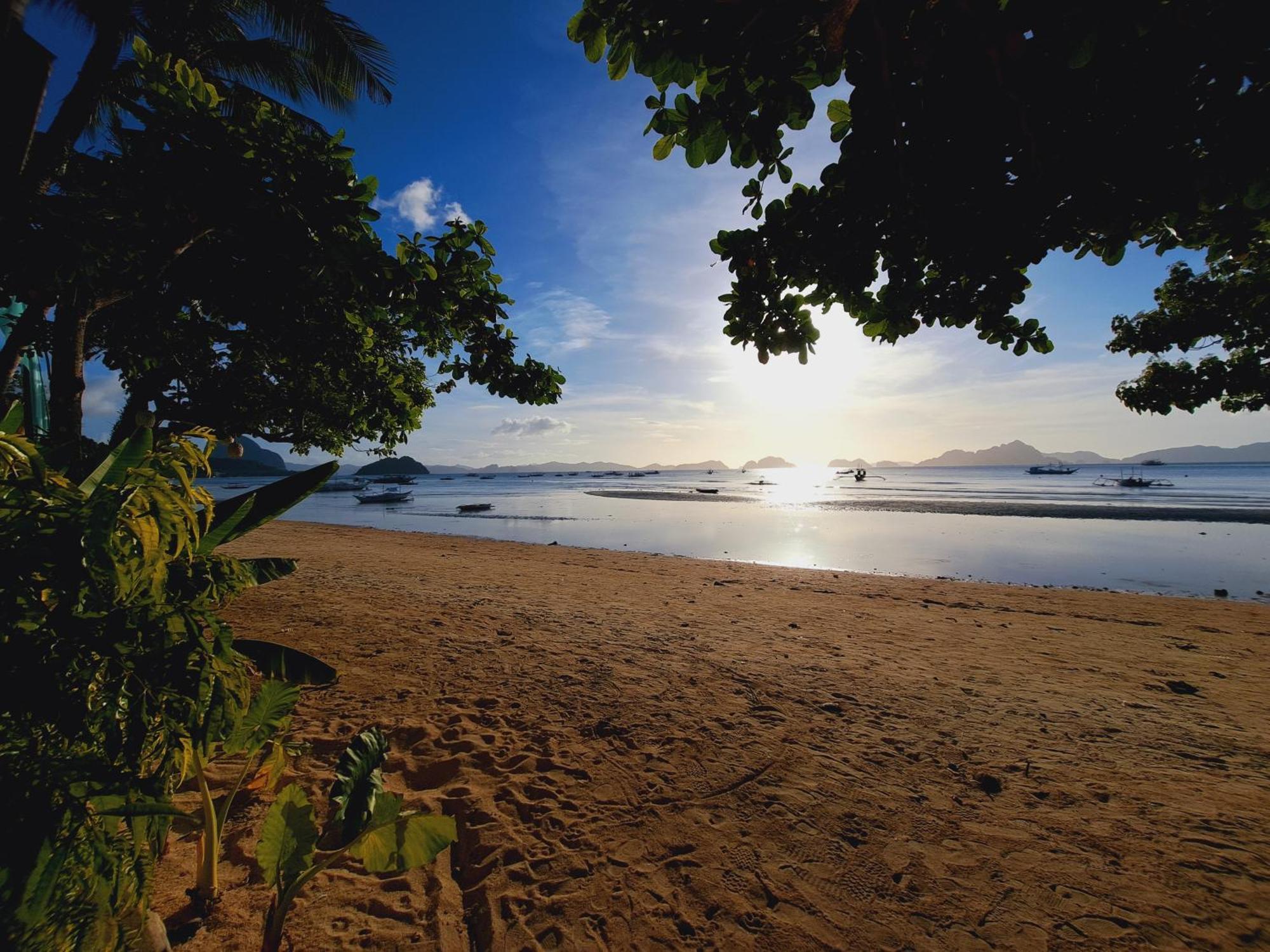 Dormitelsph El Nido Vandrarhem Exteriör bild